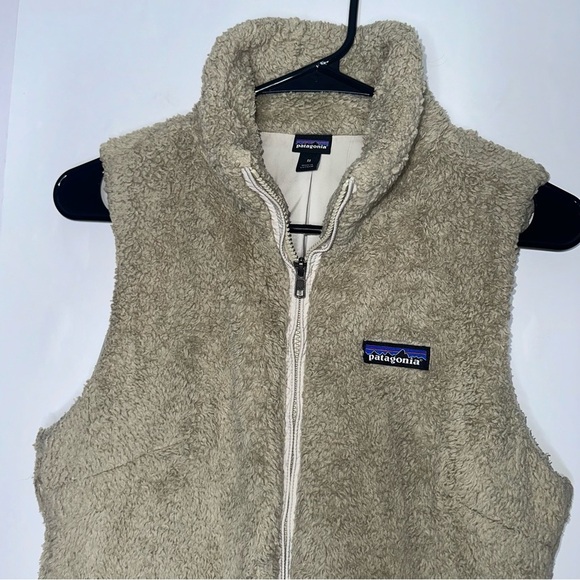 Patagonia women’s tan Los Gatos fleece zip up vest size medium - Picture 2 of 7